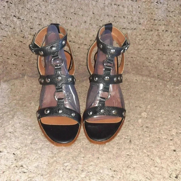 L'INTERVALLE-Bondage Style-Harness/Studs-Black Leather-Sandals-Sz 40-NWOB - Picture 3 of 7